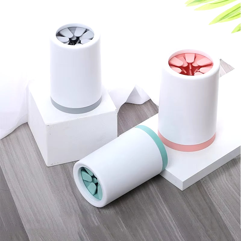 Portable Pet Paw Wash Cup – Soft Silicone Foot Cleaner